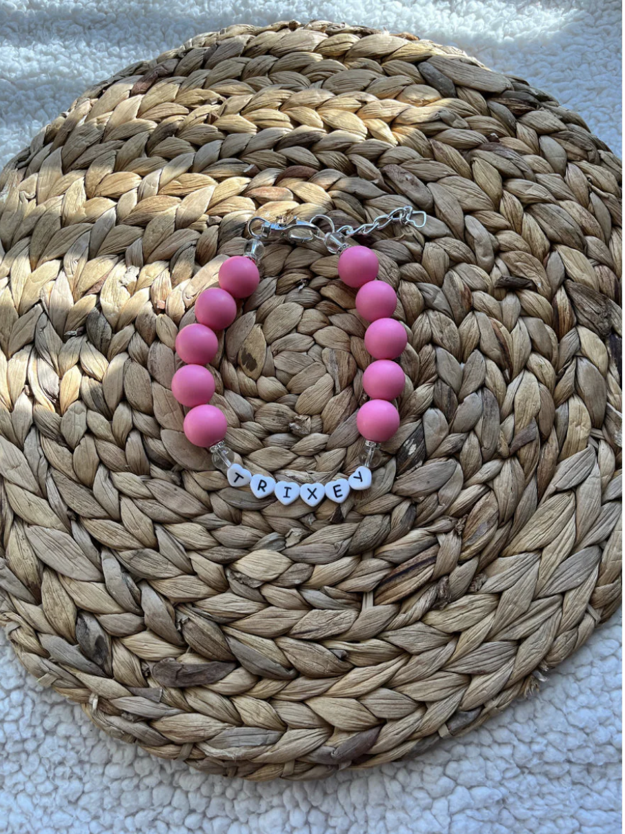 Pink personalized pet name necklace